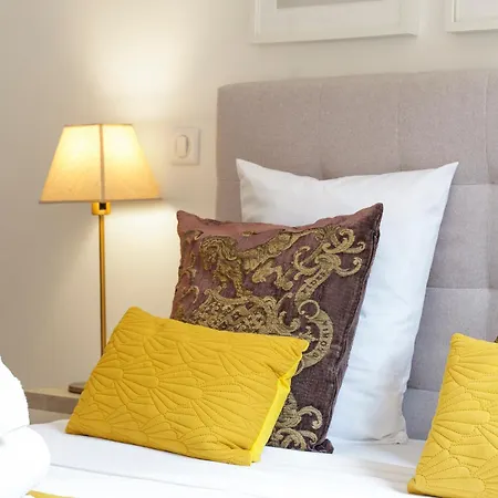 Renting - Rossetti - Modern Haven Heart Of Old Nice